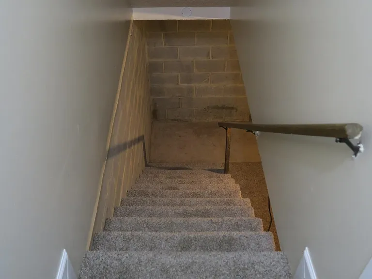 59 W Tulane Rd — Photo 18