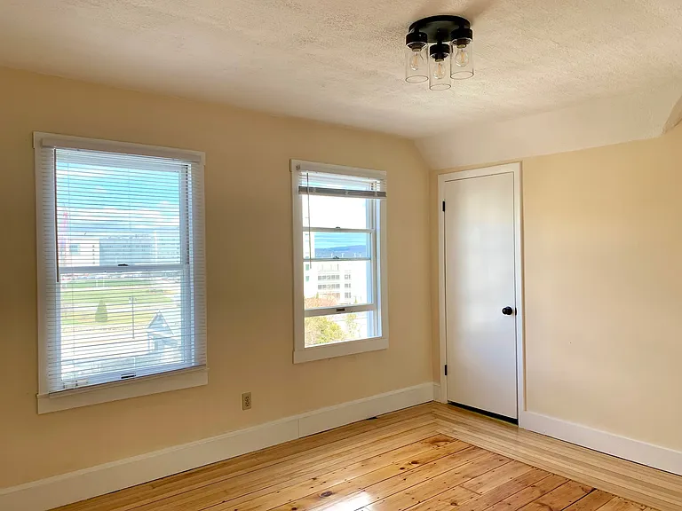 7 Rena St #3 — Photo 12