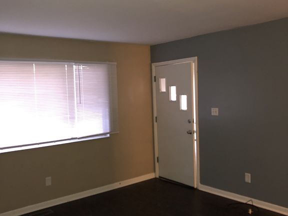2nd image of 315 Wilson Dr #557-336 &