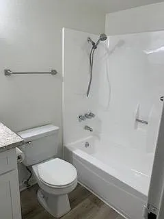 Trask Apartments — Photo 15