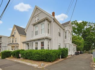 101 Winthrop St, Brockton, MA 02301