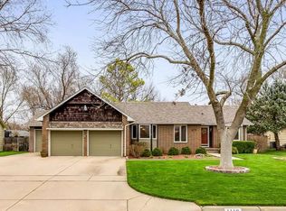 1116 N Denene Ln, Wichita, KS 67212