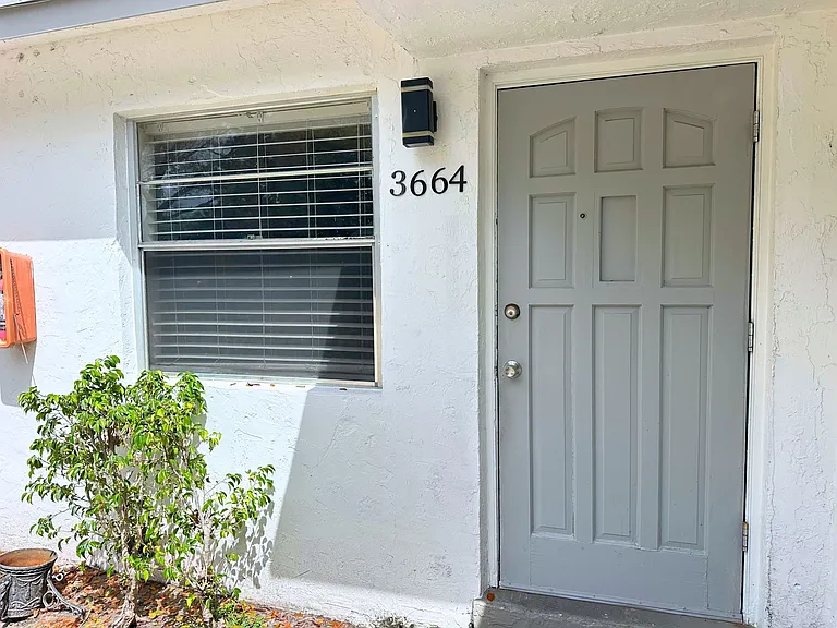 3662 Davis Rd — Photo 16