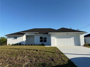 343 NE 19th Ter, Cape Coral, FL 33909