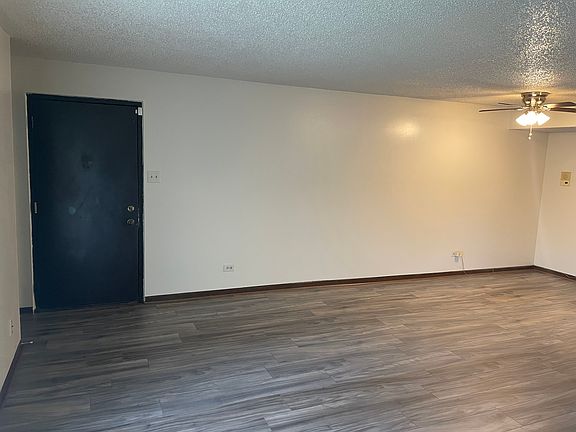 4th image of 602 Sibley Blvd