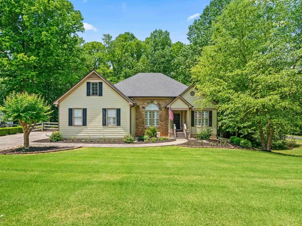 6155 Ivey Manor Dr, Cumming, GA 30040