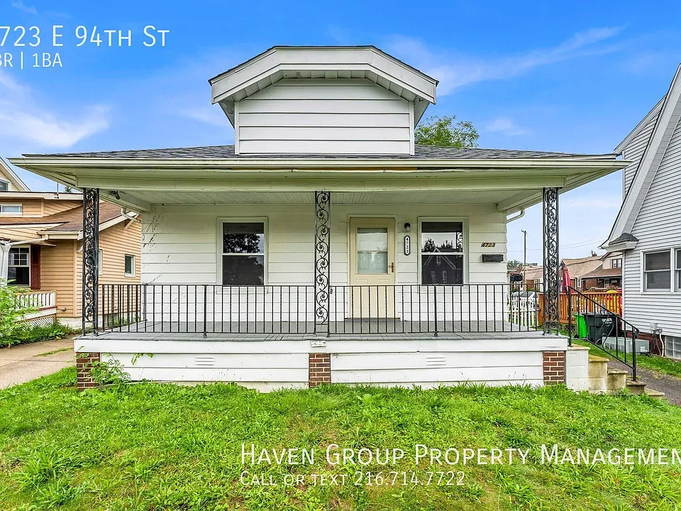 4723 E 94th St
