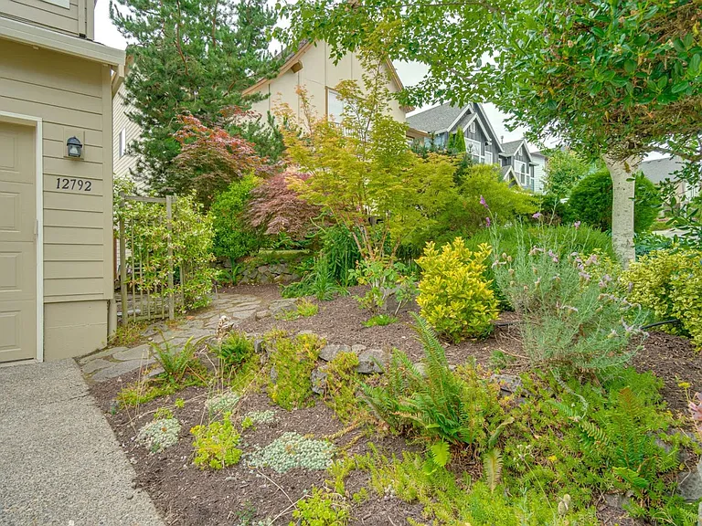12792 NW Kyla Ln — Photo 7