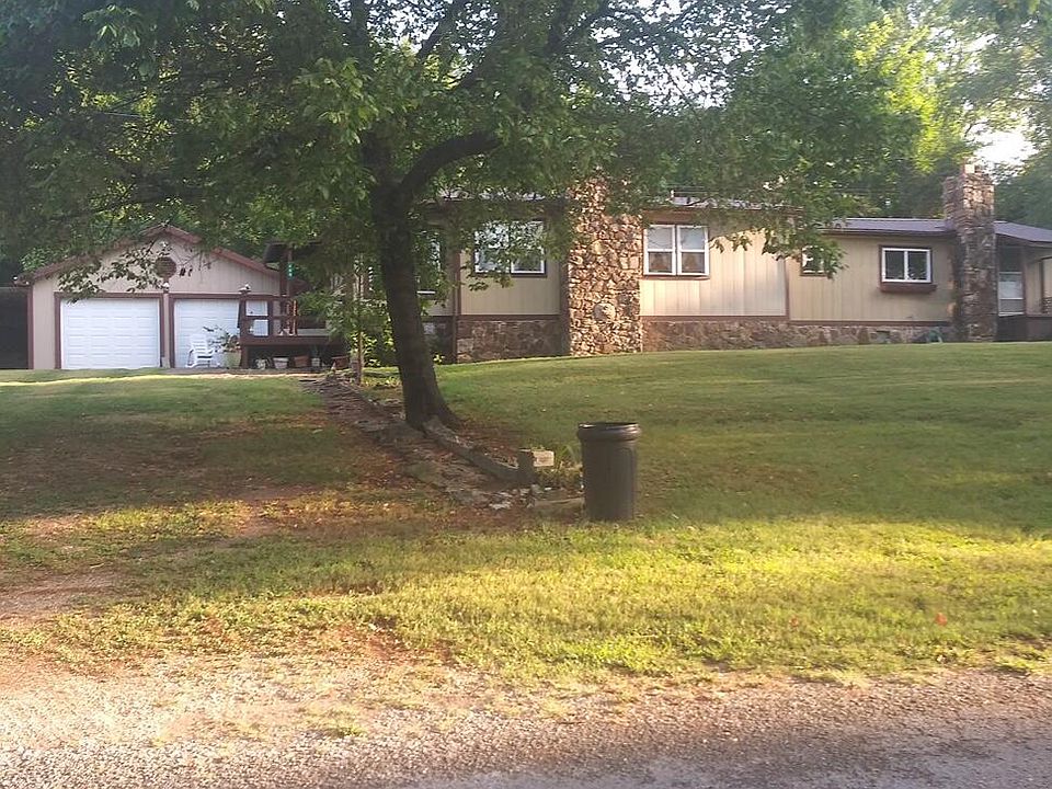 1st image of 109 Green St