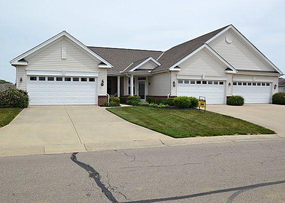 3rd image of 6128 Glenarbor Dr