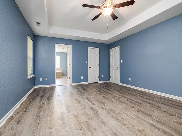 7713 Cortlandt Pl — Photo 26