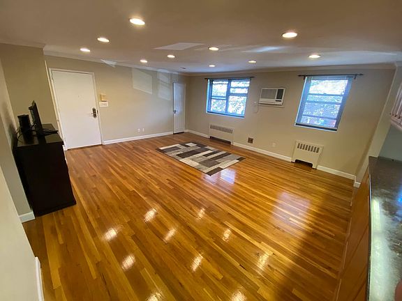 2nd image of 160-19 16th Ave #2