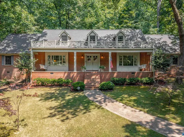 810 Merit Springs Rd, Gadsden, AL 35901