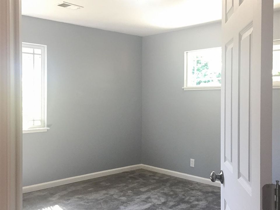 1st image of 588 S Eden Ave