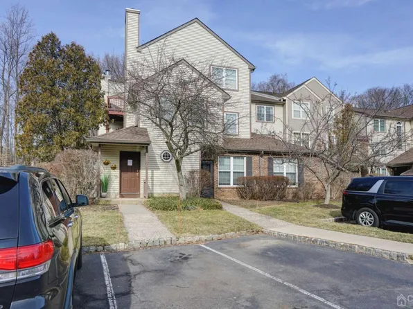 7181 Elm Ct, Monmouth Junction, NJ 08852