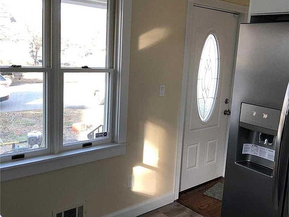 5th image of 7 Deland St
