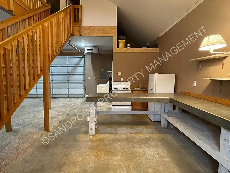 817 1/2 Poplar St — Photo 7