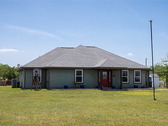 2nd image of 371 W County Road 2160 #B