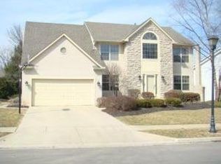 3838 River Crossing Dr, Hilliard, OH 43026
