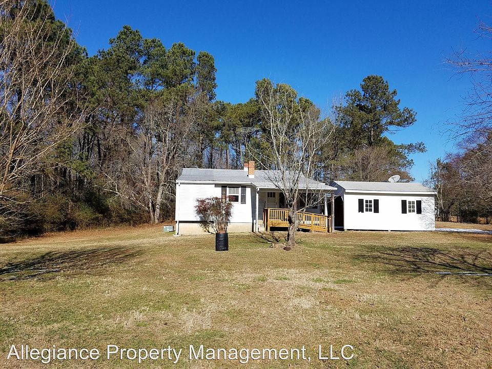 1st image of 1600 S Waterside Dr