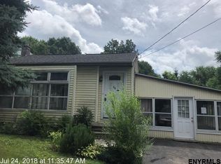 44 Steers Ave, Schenectady, NY 12304