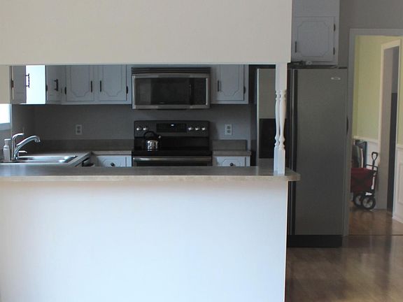 3rd image of 110 Elkridge Dr Lot 6
