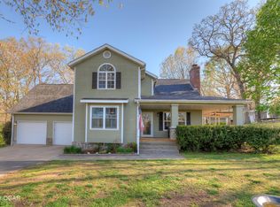 5443 Old 60 Dr, Neosho, MO 64850