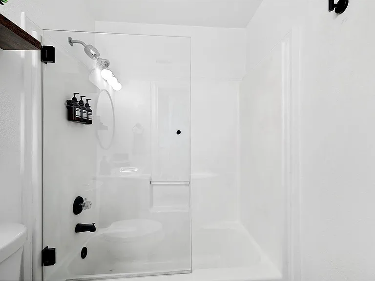 1909 California Dr — Photo 19