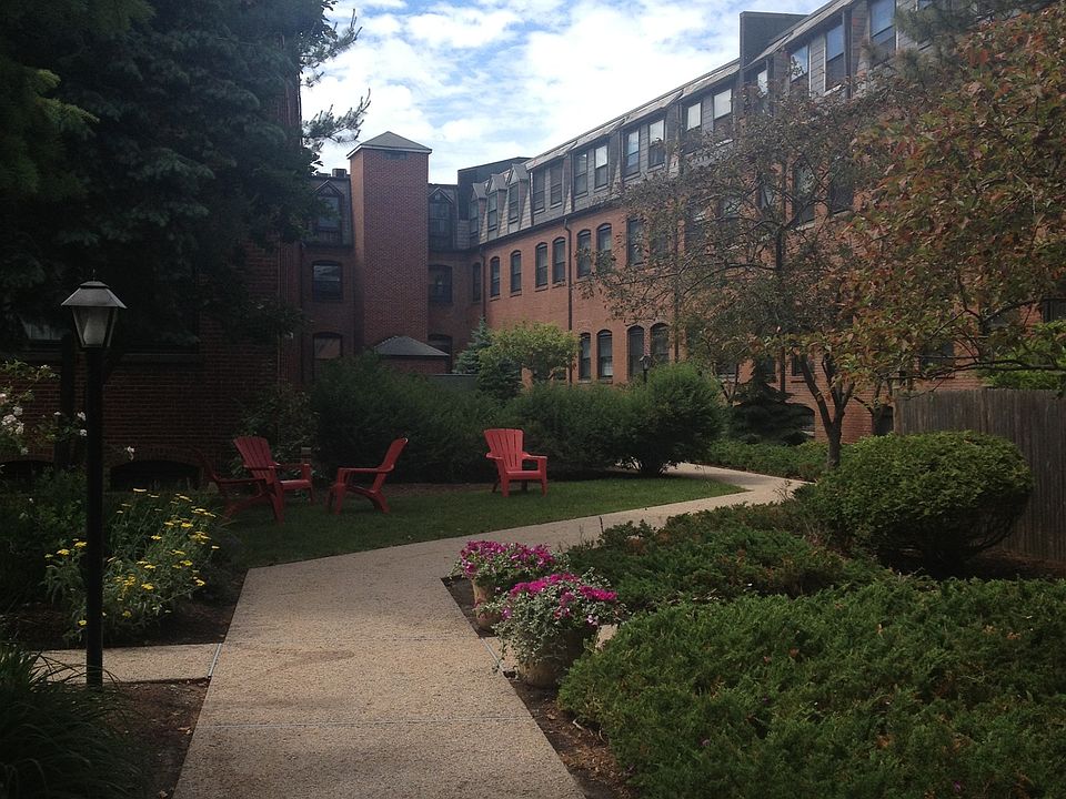 1st image of 10 Weston Ave APT 321