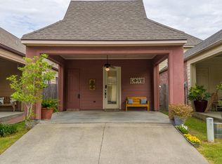 116 Laguna Ln, Lafayette, LA 70508