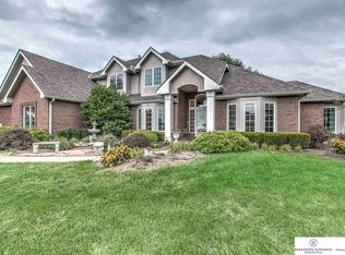 13505 N 73rd Plz, Omaha, NE 68122