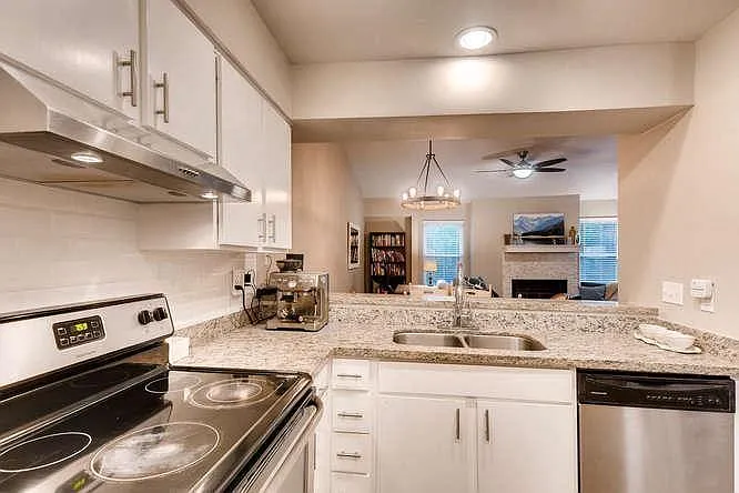 5313 Indio Dr #C — Photo 6