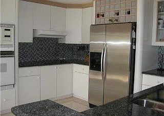 5th image of 6260 Dolphin Dr