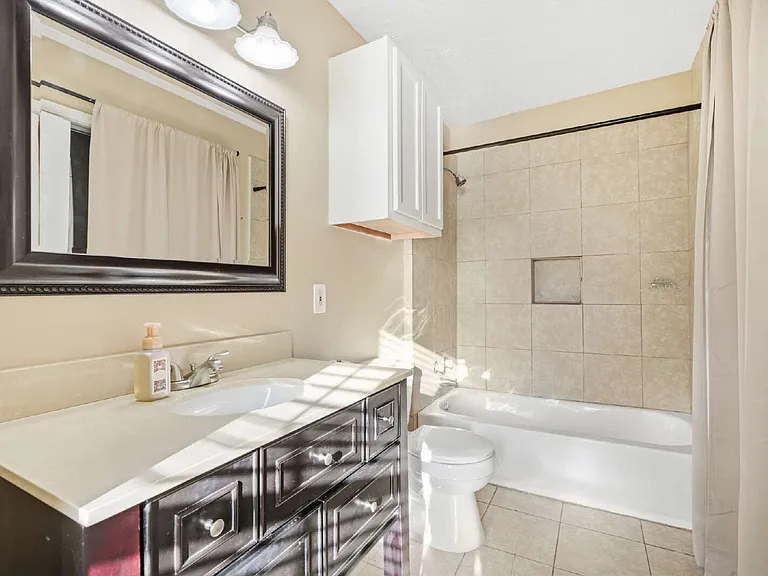 2102 N Galveston Ave — Photo 13