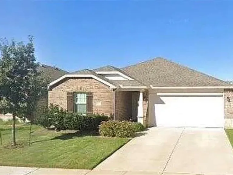 1800 Abby Creek Dr — Photo 1
