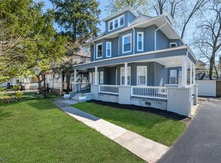 80 N Munn Ave, East Orange, NJ 07017