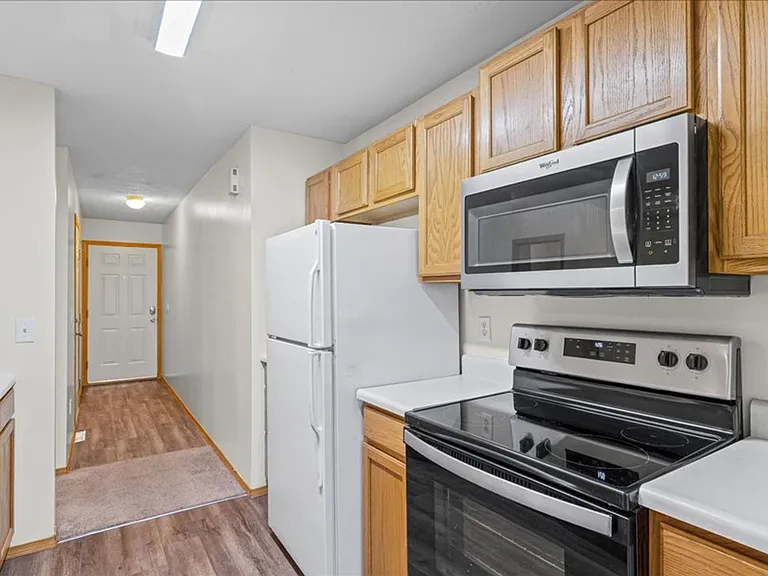 80-90 Yotzonot Dr — Photo 6