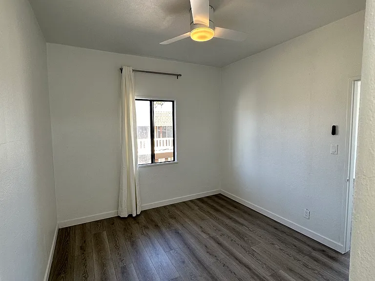 1108 S Seaward Ave — Photo 22