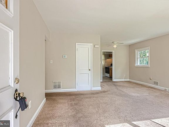 4th image of 5508 Wilvan Ave