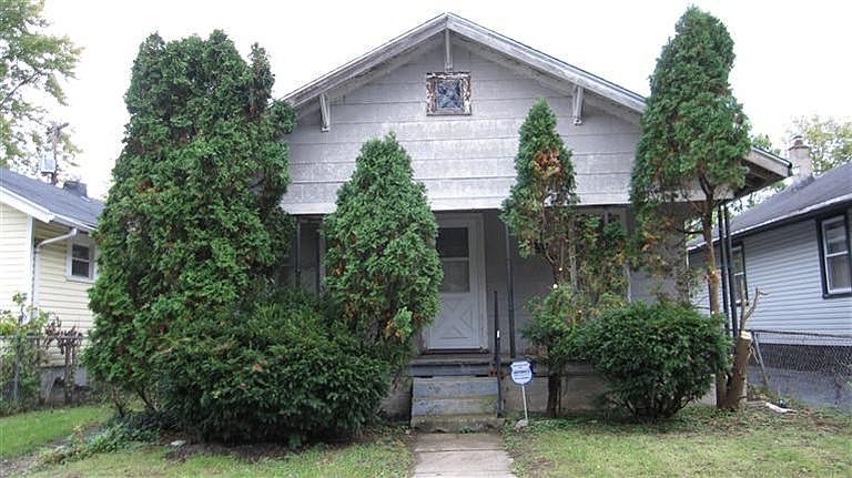1st image of 944 Westwood Ave