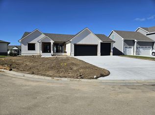 2513 N Emerald Ct, Andover, KS 67002