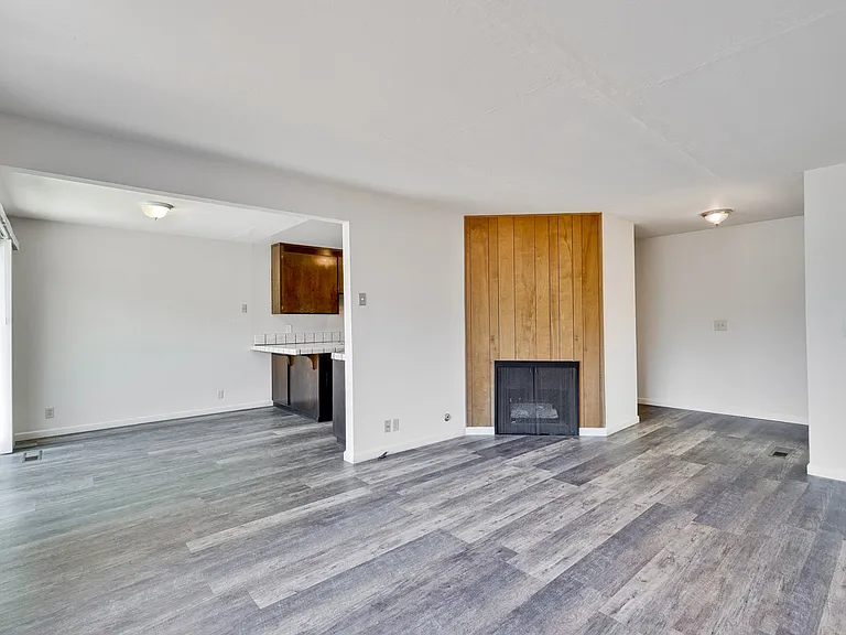 3484 Angelina Dr — Photo 2