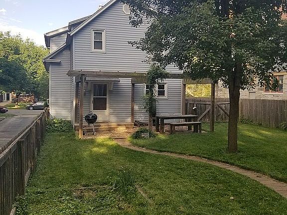 2nd image of 3736 Wyoming St