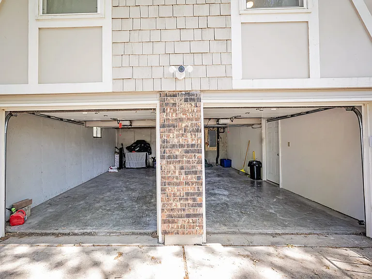 SE Lana Ct — Photo 12