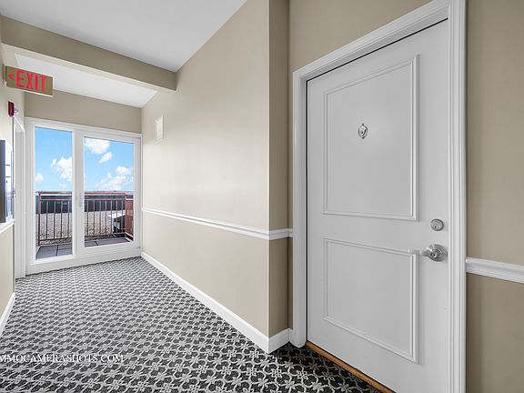 5th image of 787 Graceland Ave Unit 601