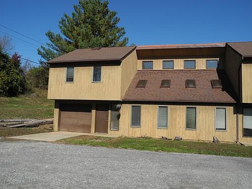 2nd image of 25 Carolyn Dr APT A