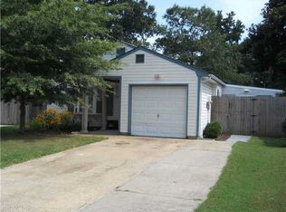 913 Sugar Tree Ct, Chesapeake, VA 23320