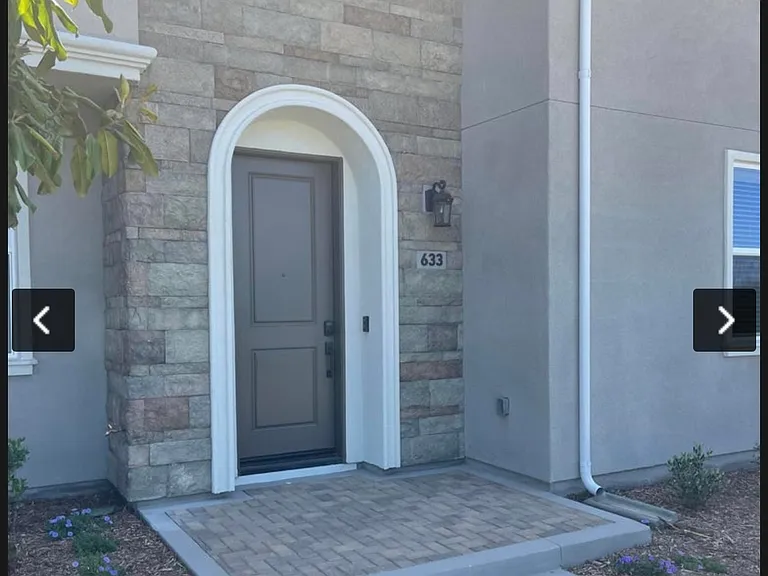 633 Winchester Dr — Photo 2