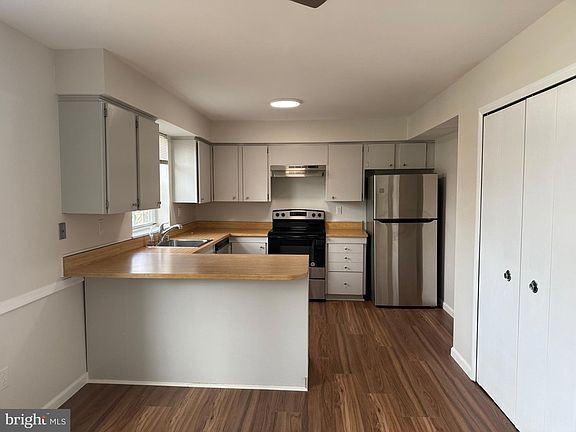 5th image of 1 Crotona Ct