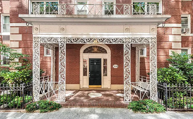 Rented by Brown Harris Stevens | media 18